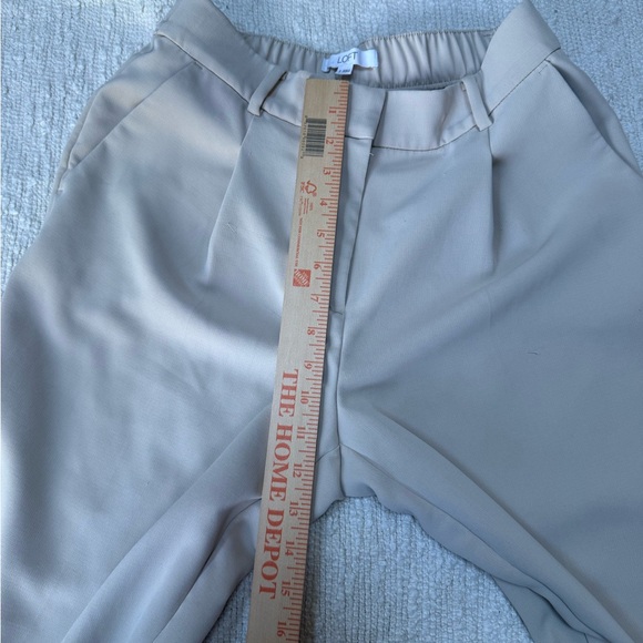 LOFT Pleated Trousers Dress Pants Cream Size 2 - Picture 4 of 10